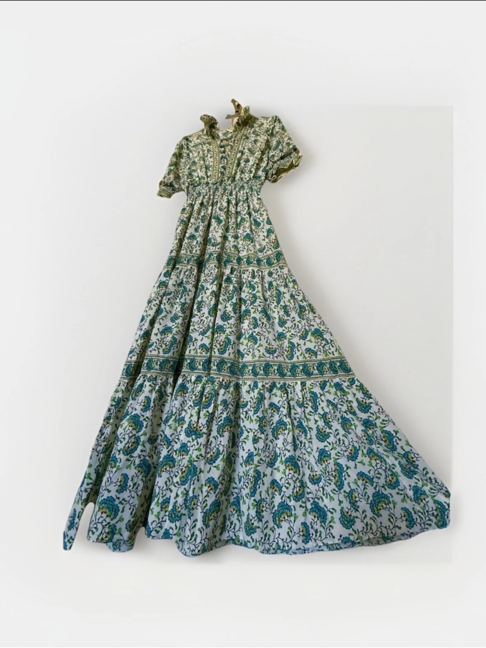 Max Studio White Blue Floral Prairie Dress Sz M Puff Sleeve Ruffle Maxi NWT